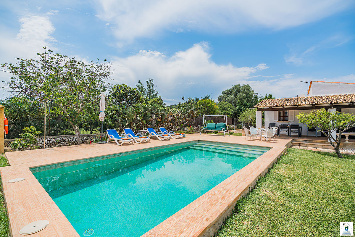 Außenansicht der Finca Can Taulada bei Pollença, Mallorca