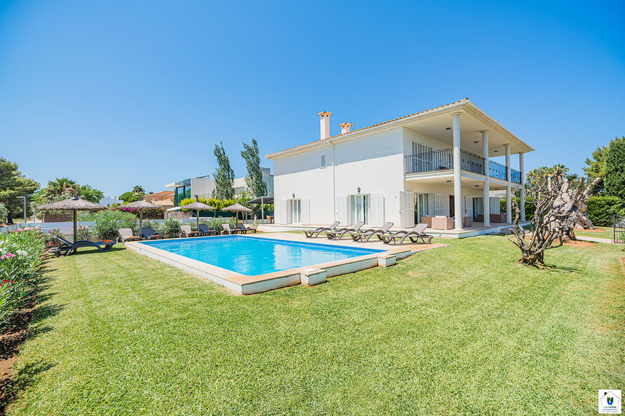 Ansicht der Villa Quiros 2 bei Port de Pollença, Mallorca