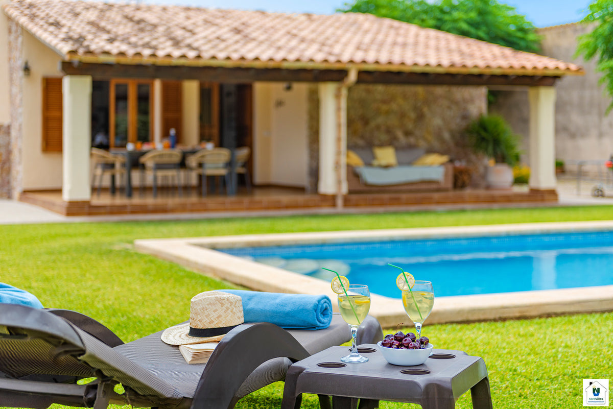 Impression der Villa La Punta bei Pollença, Mallorca