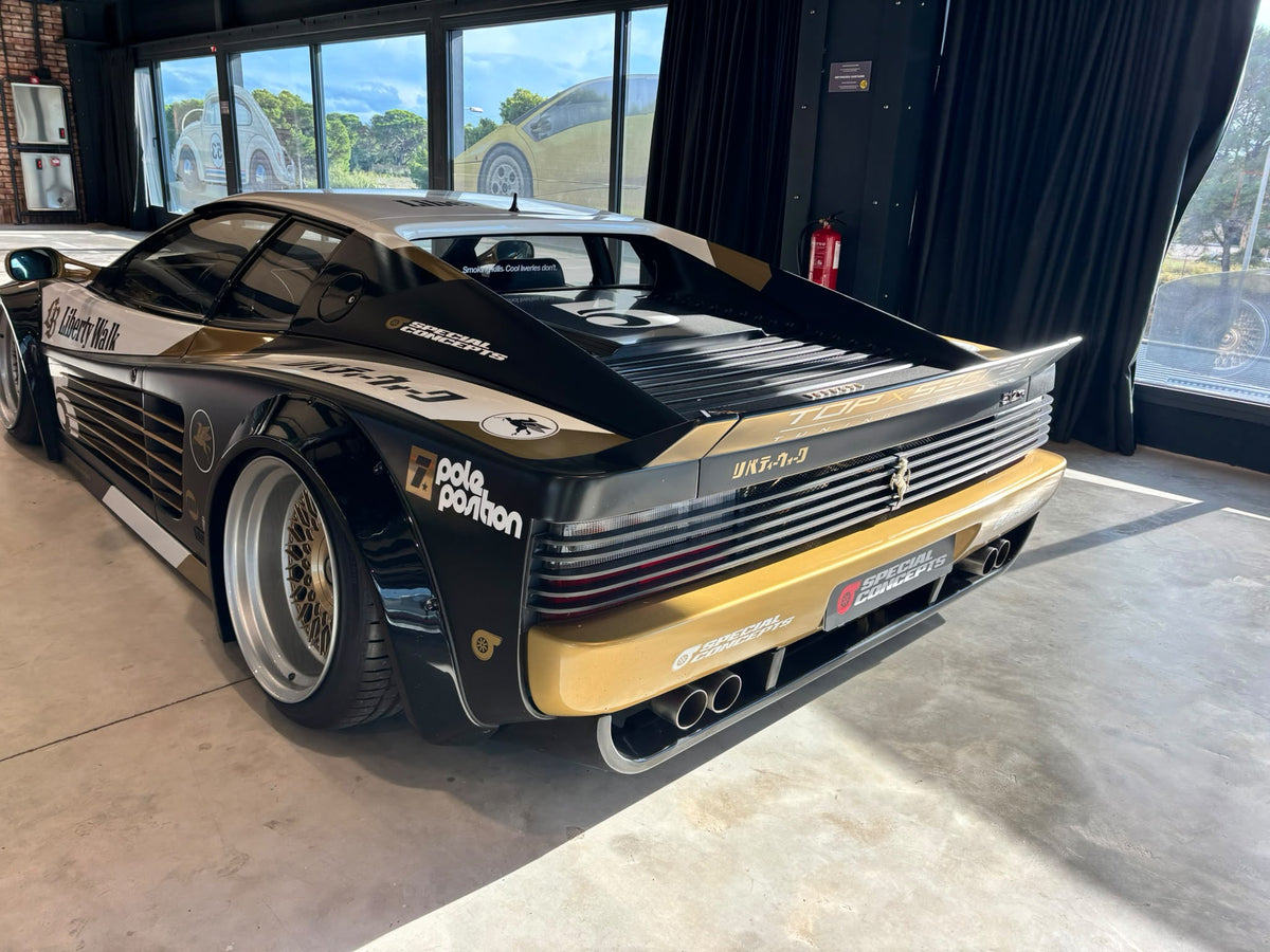 Supersportwagen in der Motorworld Mallorca