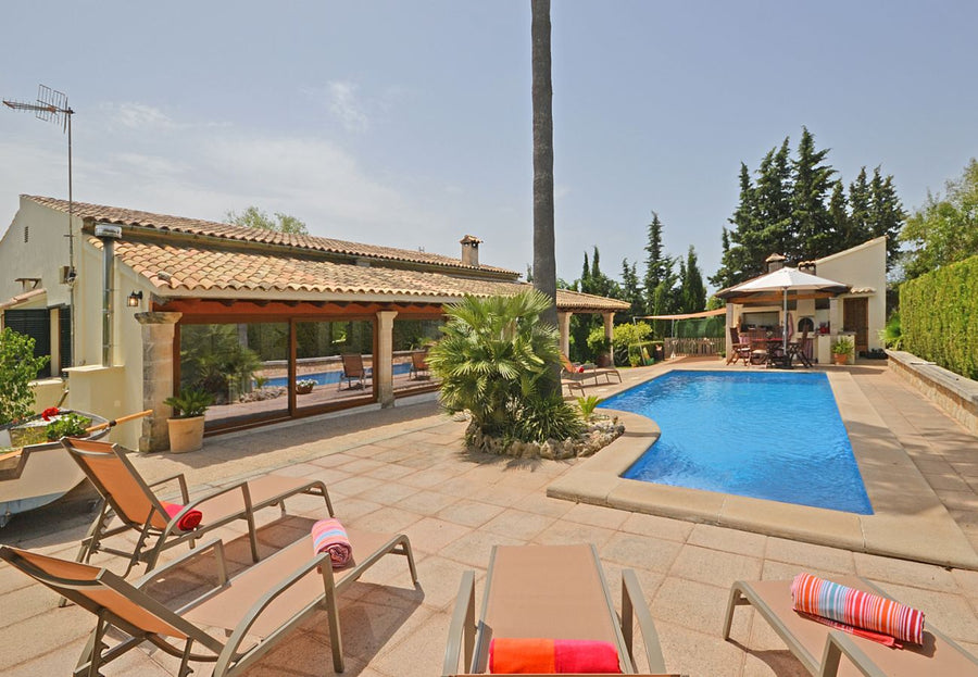 Chalet Es Pou in Selva, Mallorca
