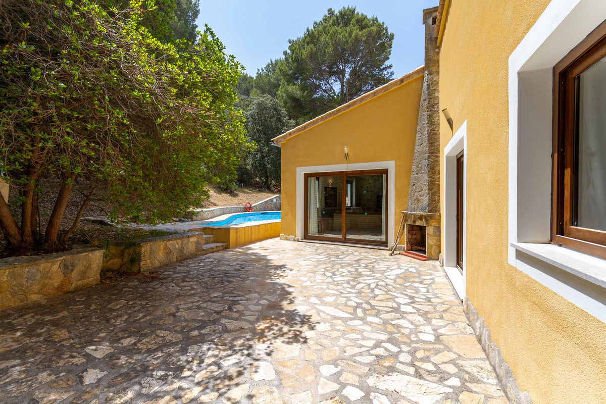 Pool der Finca Amapola bei Cala Sant Vicenç, Mallorca