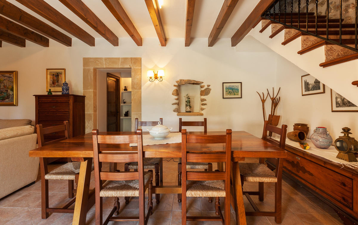 Essbereich der Finca Baturra bei Pollença, Mallorca