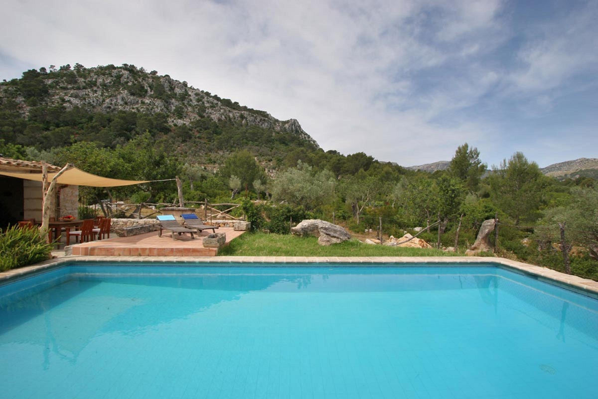 Pool der Finca Can Besso bei Pollença, Mallorca