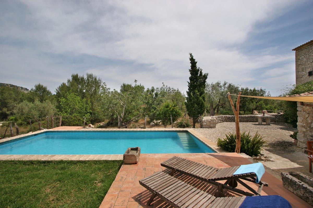 Pool der Finca Can Besso bei Pollença, Mallorca