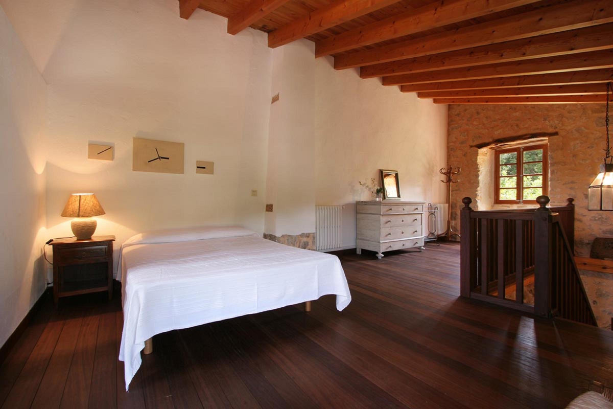 Schlafzimmer der Finca Can Besso bei Pollença, Mallorca