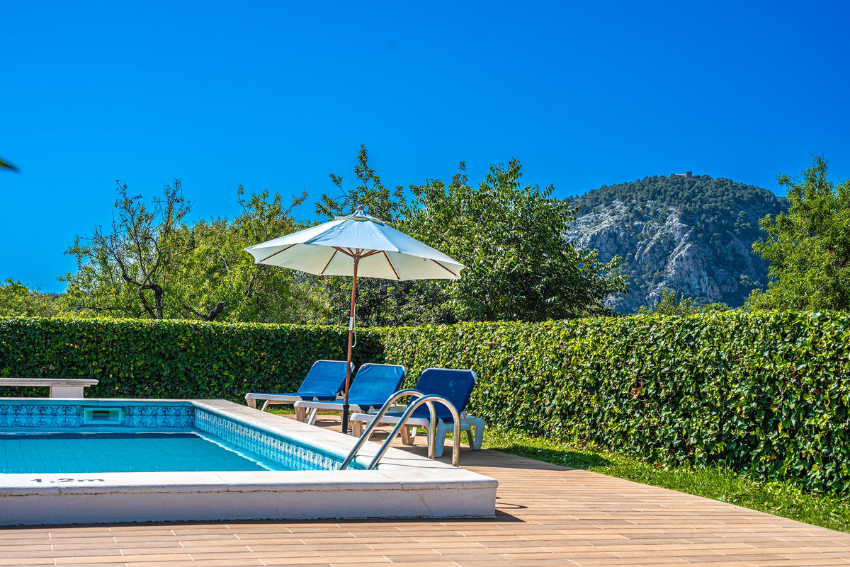 Pool der Finca Celestia bei Pollença, Mallorca