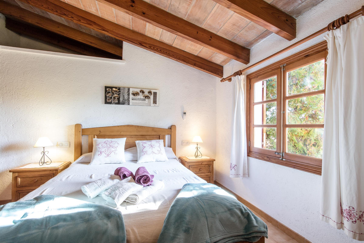 Schlafzimmer der Finca Fontbella bei Port de Pollença, Mallorca