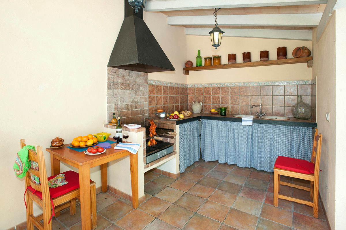 Grillbereich der Finca Nobleza bei Alcúdia, Mallorca