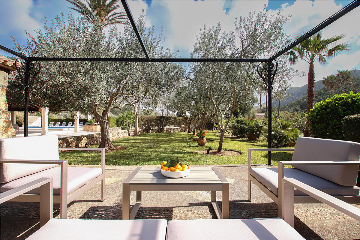 Sitzbereich auf der Terrasse – Finca Palma Papa bei Cala Sant Vicenç, Mallorca