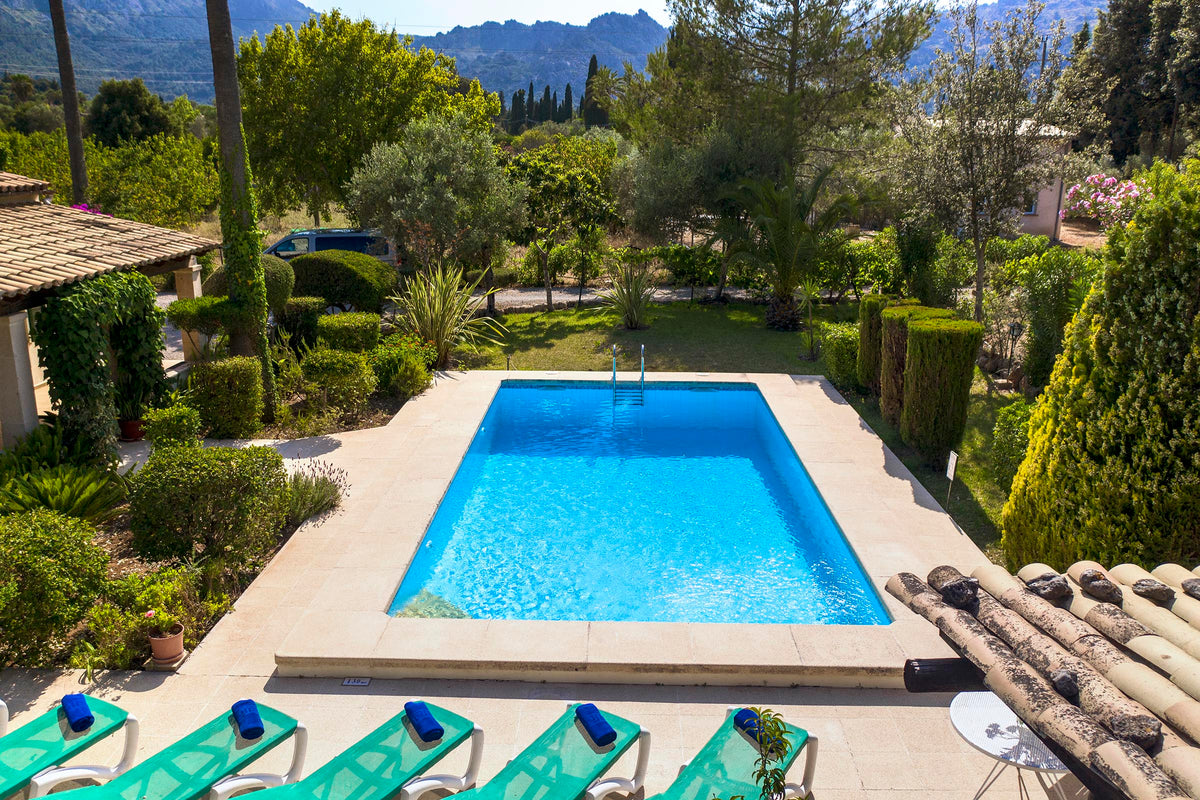Pool der Finca Plan Verde bei Pollença, Mallorca