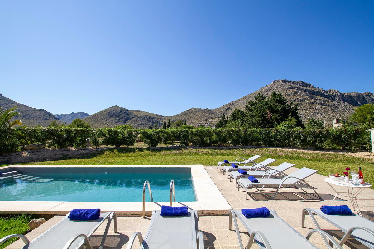 Pool der Finca Son Florina bei Port de Pollença, Mallorca