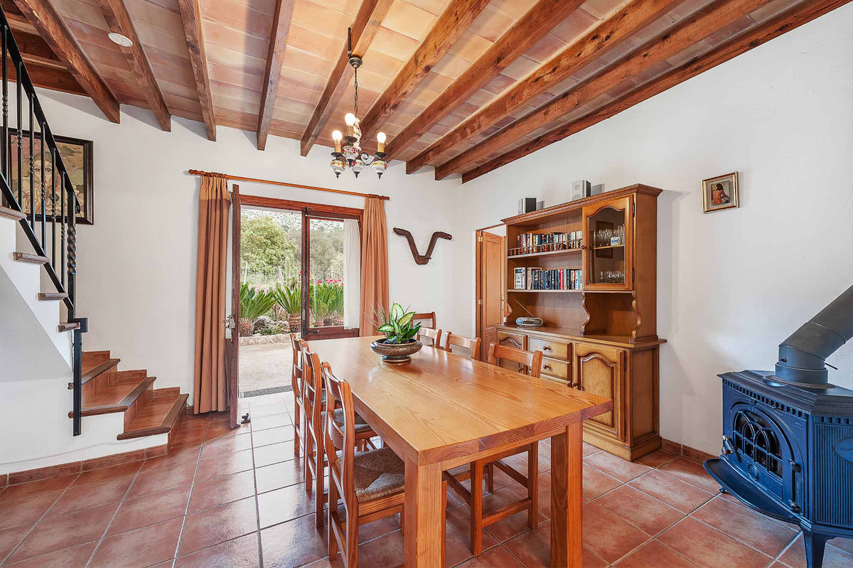 Essbereich der Finca Son Florit bei Cala Sant Vicenç, Mallorca