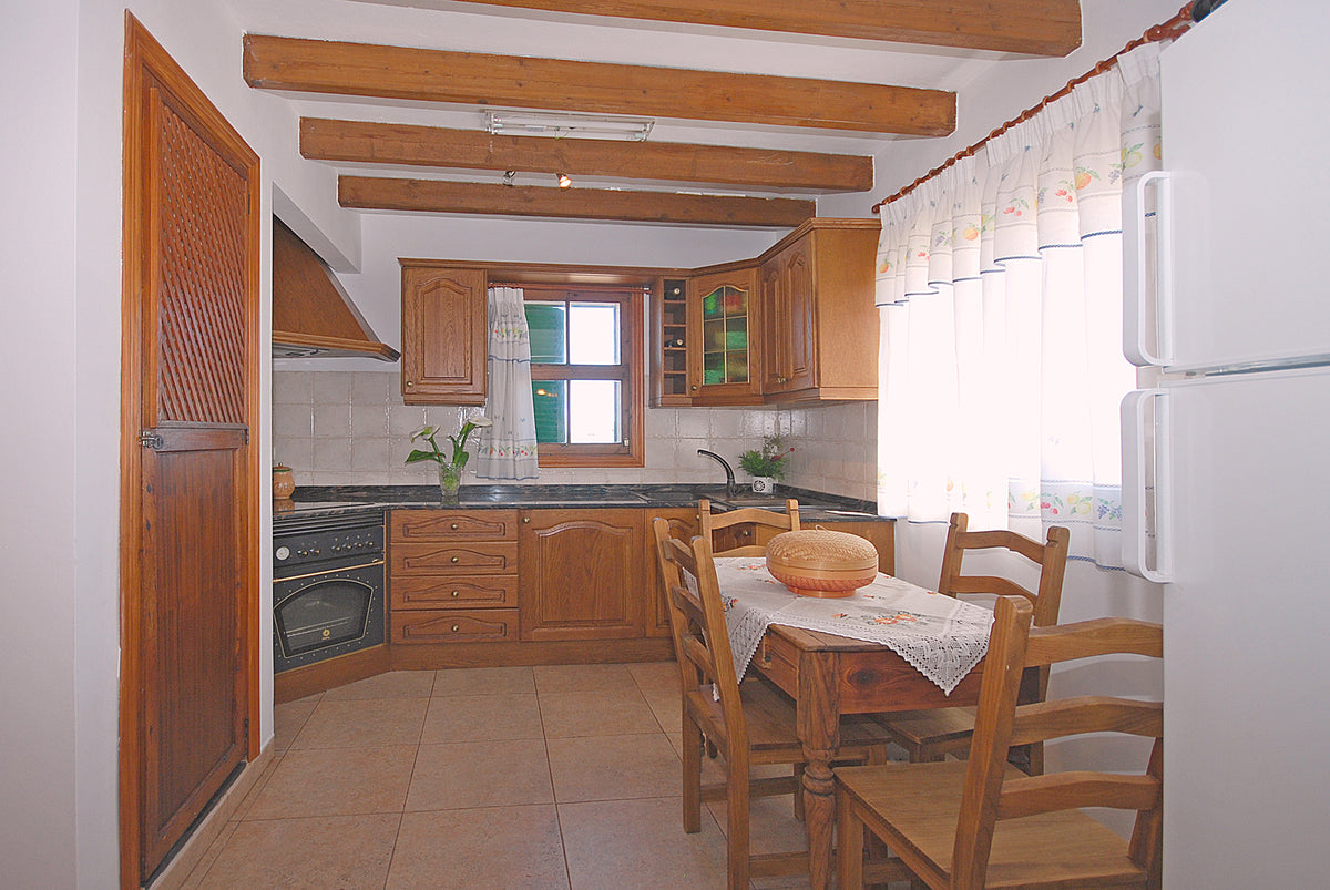 Küchenbereich der Finca Son Lluny bei Sencelles, Mallorca