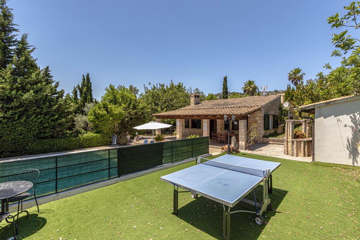 Pool der Finca Son Puig bei Pollença, Mallorca