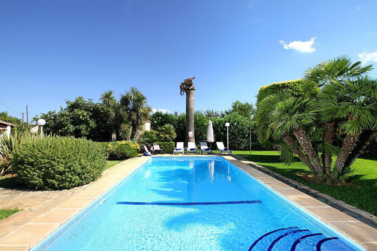 Pool der Finca Son Verd bei Pollença, Mallorca