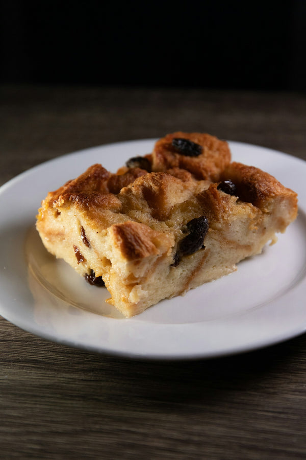 Ensaïmada-Pudding mit Hierbas-Sirup