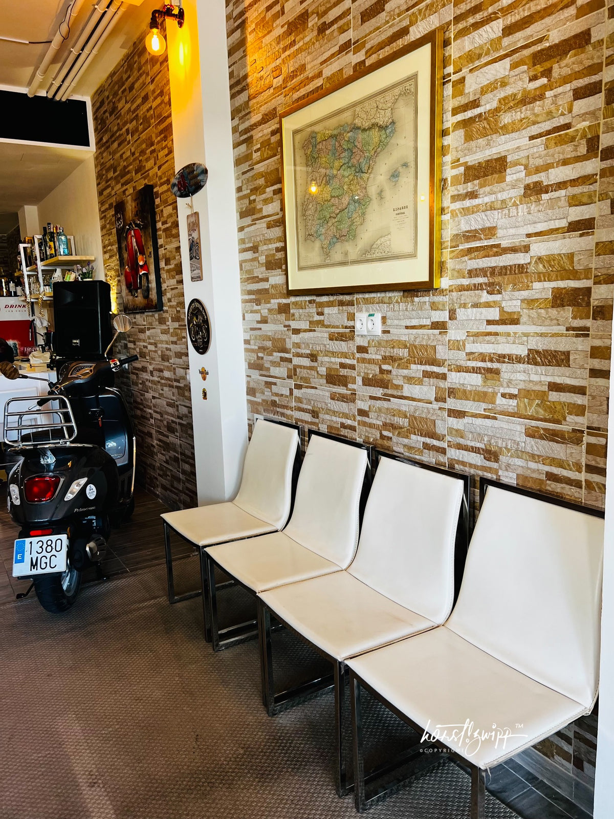 Im Vespa House in Peguera, Mallorca
