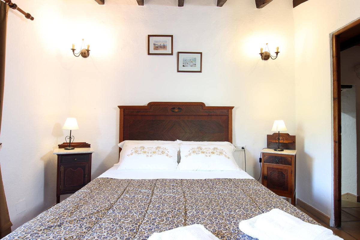 Schlafzimmer der Villa Es Redoli bei Pollença, Mallorca