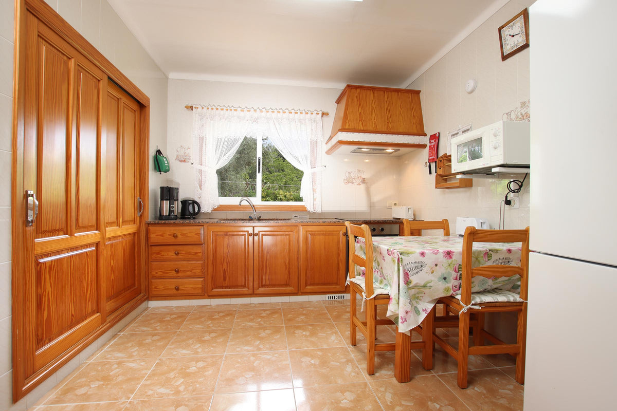 Küche der Villa Natura bei Pollença, Mallorca