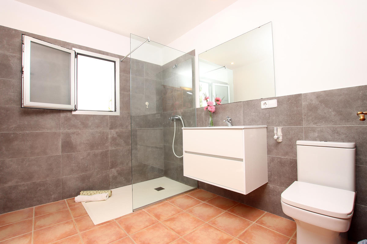 Badezimmer der Villa Provenza Petit bei Port de Pollença, Mallorca