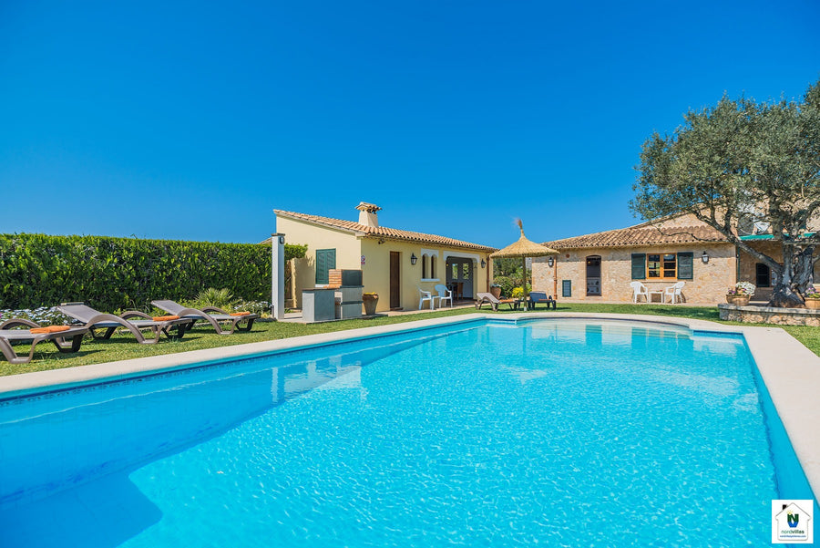 Titelbild der Finca Pericas Almadrava bei Pollença, Mallorca