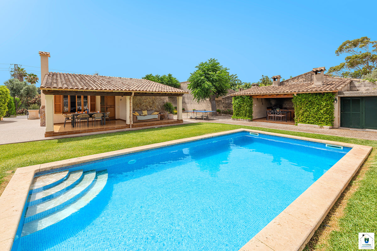 Impression der Villa La Punta bei Pollença, Mallorca