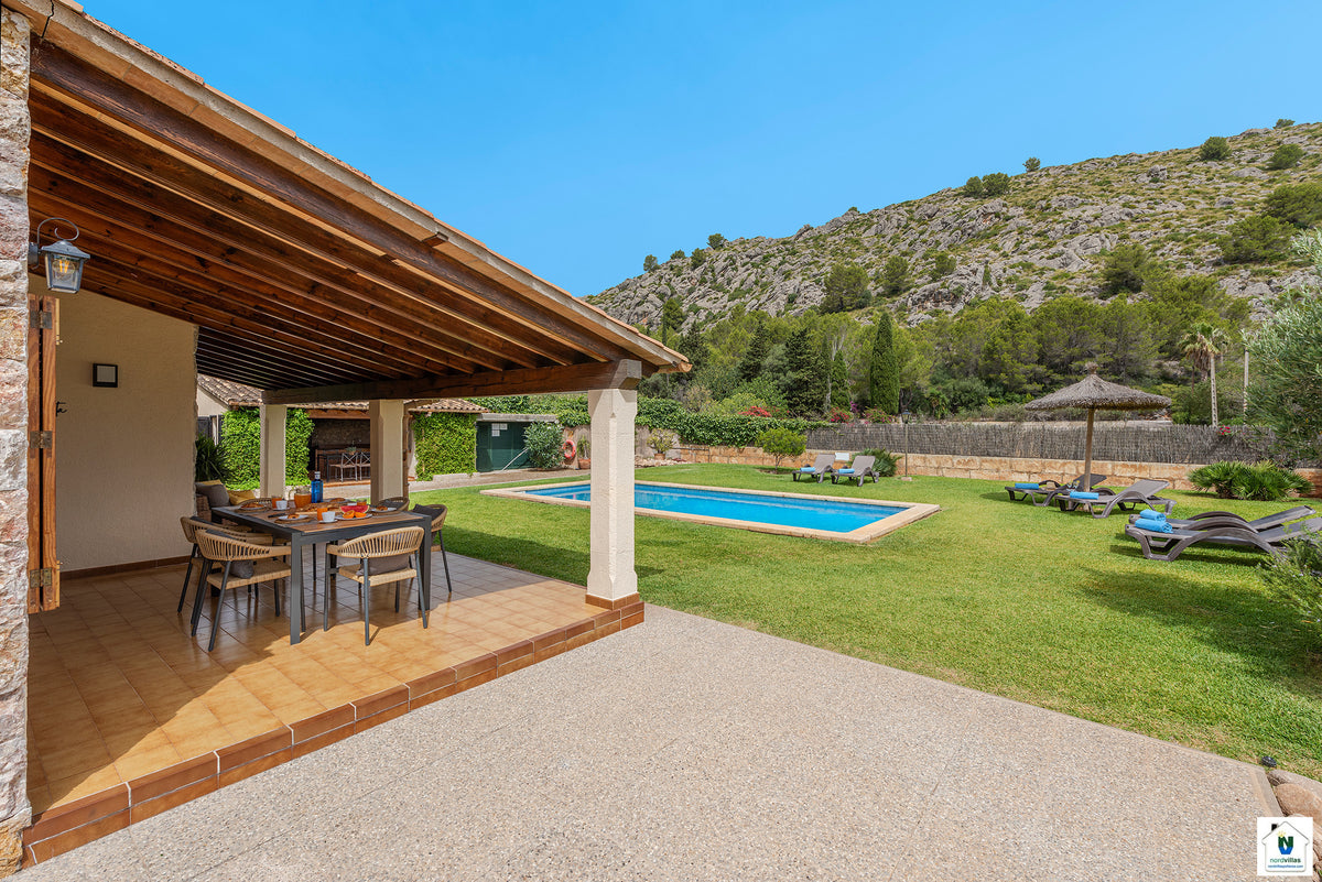 Impression der Villa La Punta bei Pollença, Mallorca