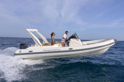 Mit dem Boot in der Bucht von Pollença
