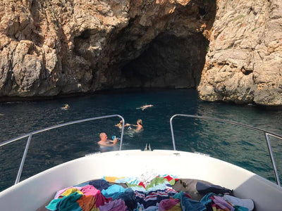 Badestopp an der Blue Cave im Norden Mallorcas