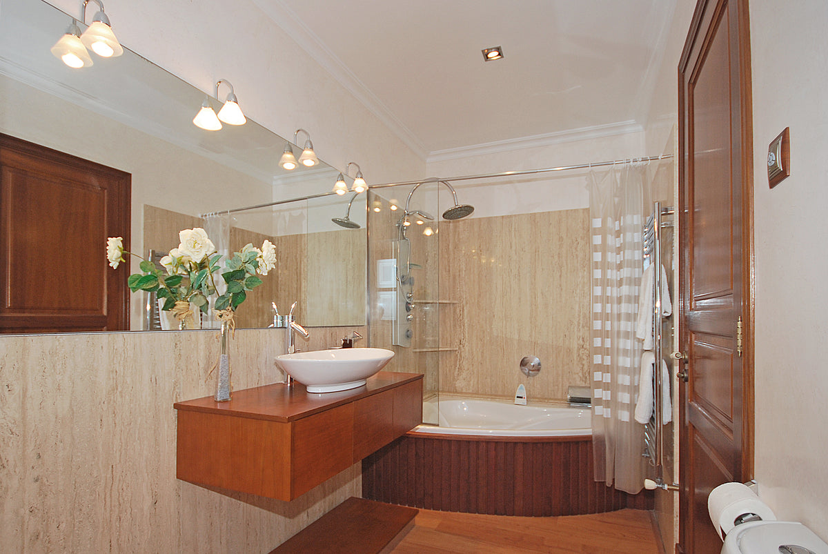 Badezimmer des Ferienhauses Grandina bei Ariany, Mallorca