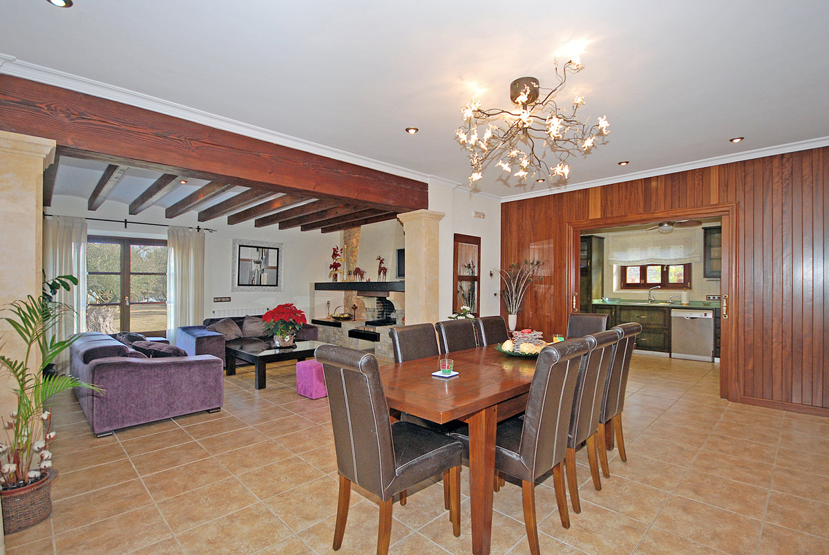 Essbereich des Ferienhauses Grandina bei Ariany, Mallorca
