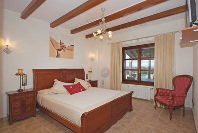 Schlafzimmer des Ferienhauses Grandina bei Ariany, Mallorca