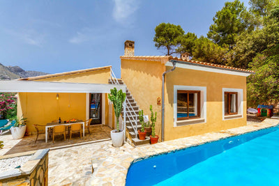 Pool der Finca Amapola bei Cala Sant Vicenç, Mallorca