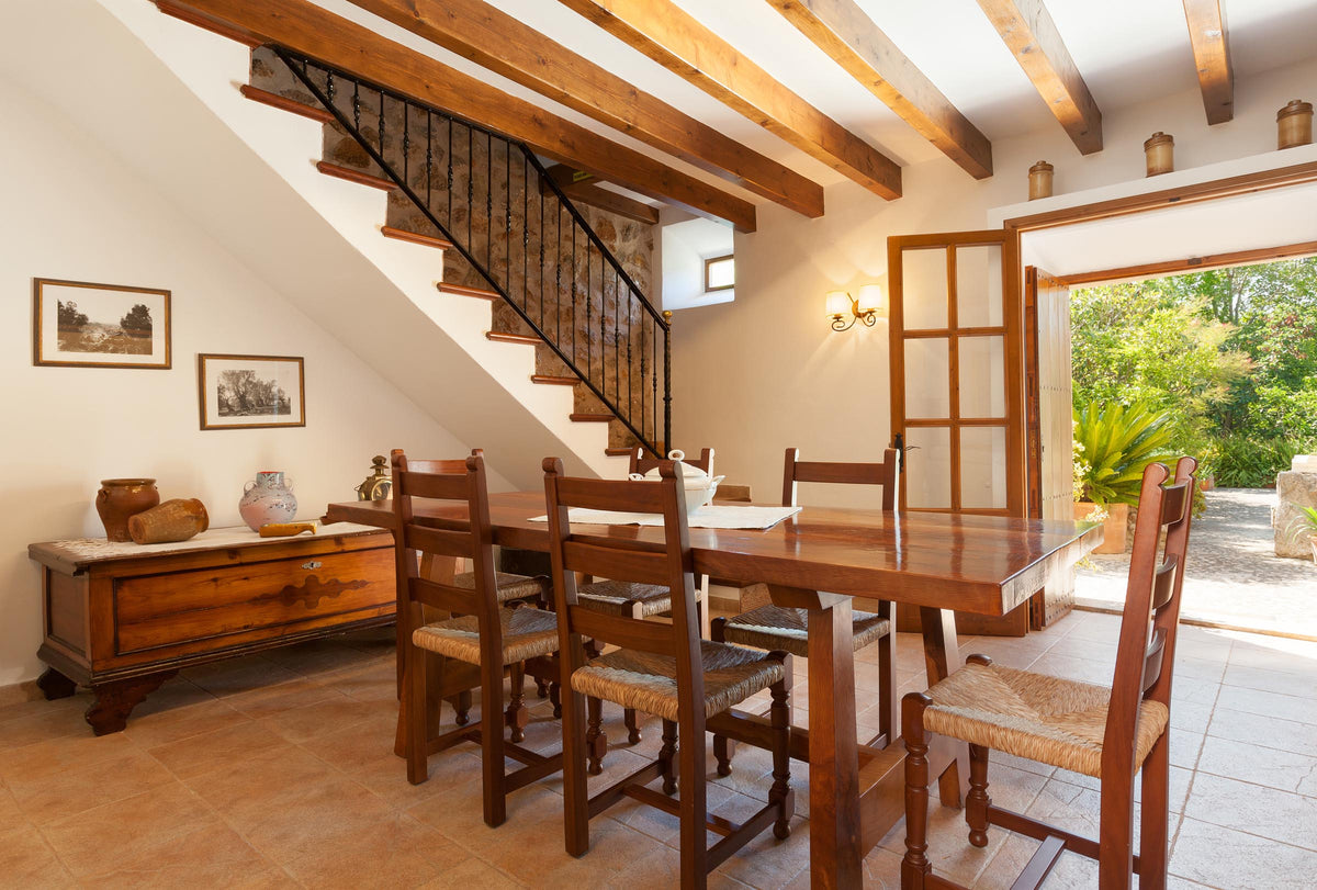 Essbereich der Finca Baturra bei Pollença, Mallorca