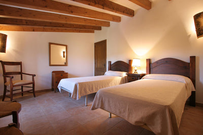 Schlafzimmer der Finca Baturra bei Pollença, Mallorca
