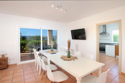 Essbereich der Finca Bellmar bei Alcúdia, Mallorca