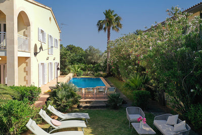 Pool der Finca Bellmar bei Alcúdia, Mallorca