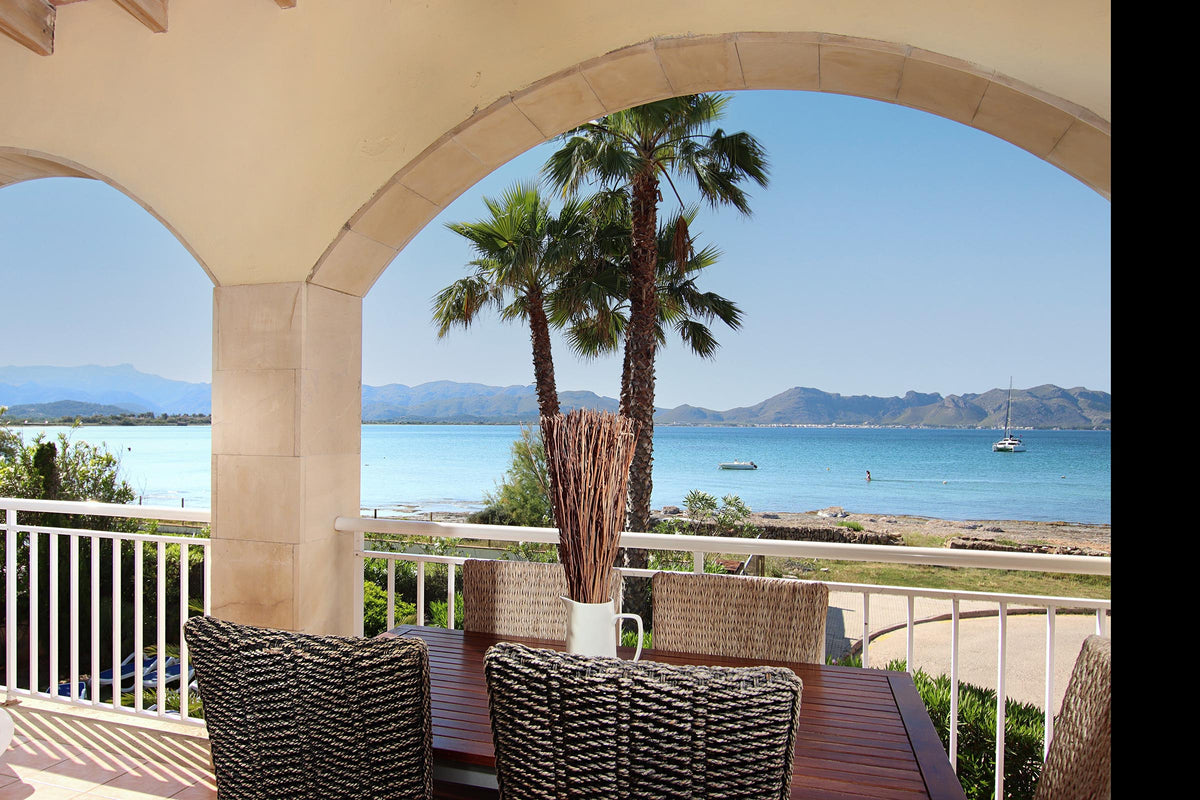 Terrasse der Finca Bellmar bei Alcúdia, Mallorca