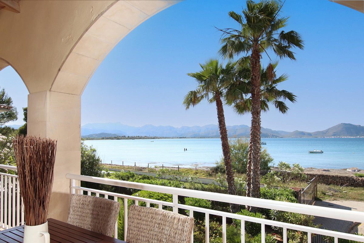 Terrasse der Finca Bellmar bei Alcúdia, Mallorca
