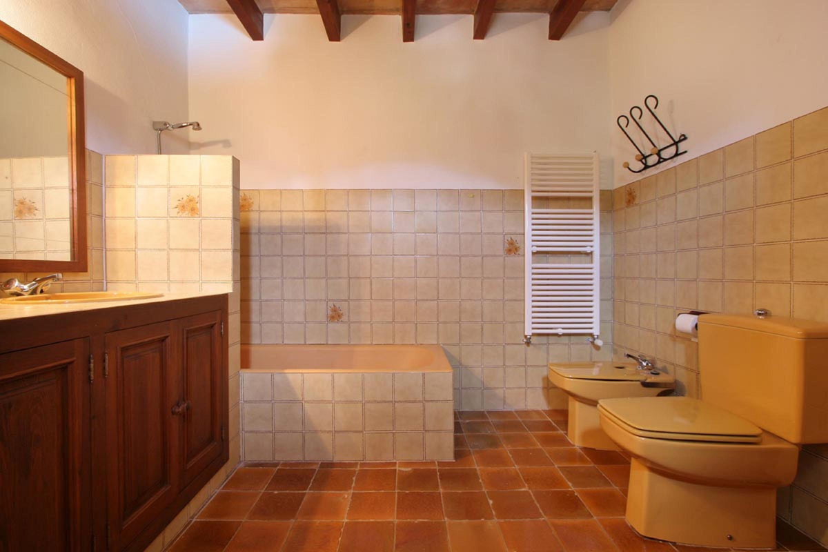 Badezimmer der Finca Can Besso bei Pollença, Mallorca