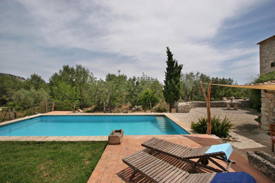 Pool der Finca Can Besso bei Pollença, Mallorca