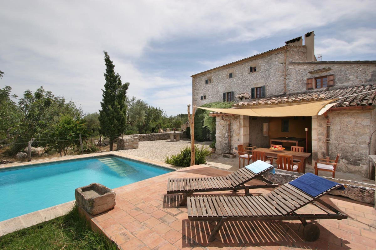 Pool der Finca Can Besso bei Pollença, Mallorca