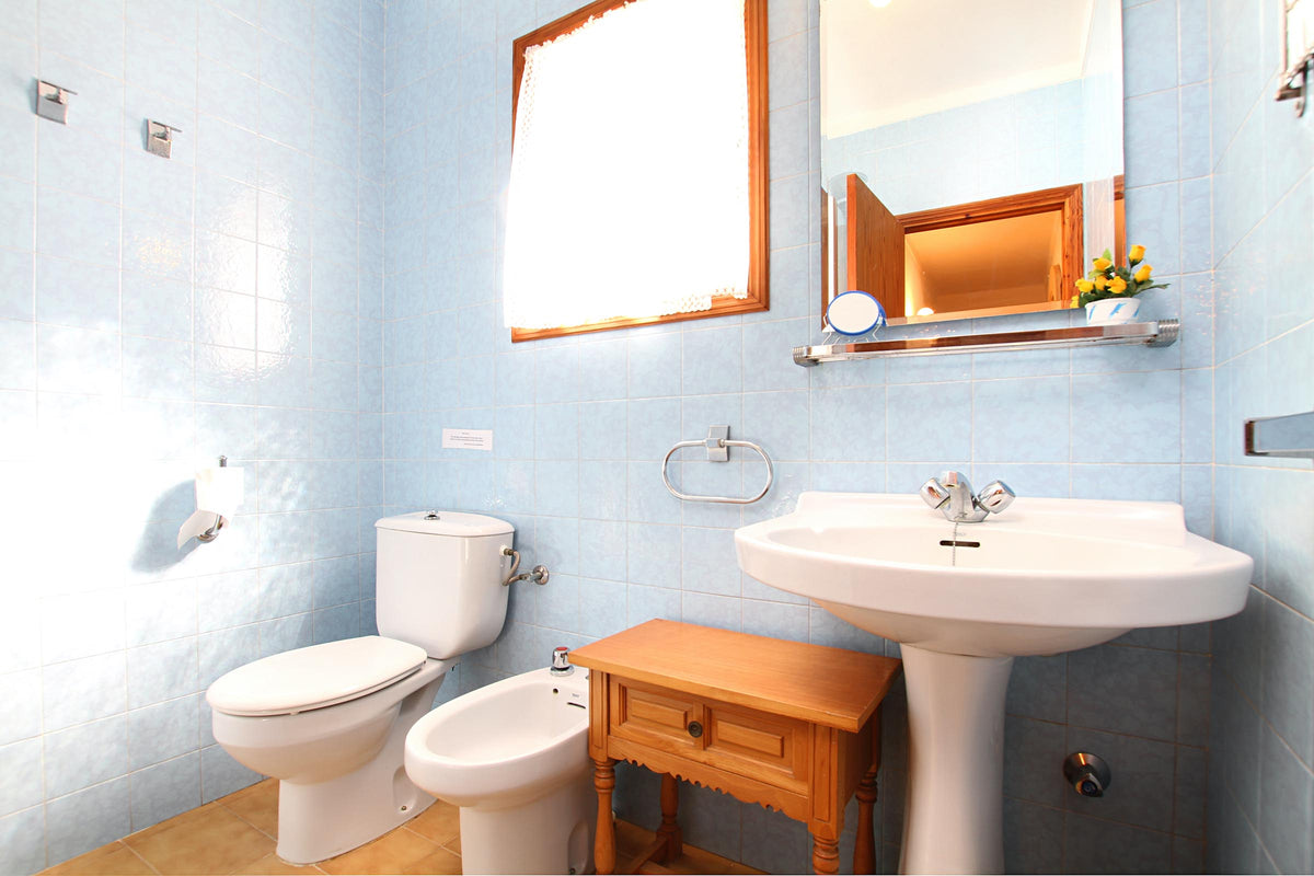 Badezimmer der Finca Can Maravella bei Pollença, Mallorca