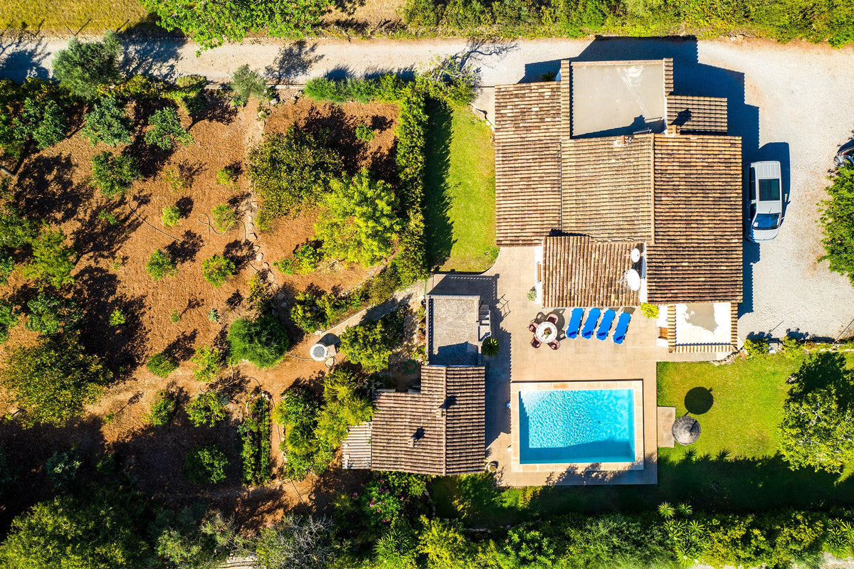 Pool der Finca Can Maravella bei Pollença, Mallorca