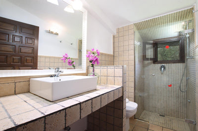 Badezimmer der Finca Cas Coronet bei Cala Sant Vicenç, Mallorca