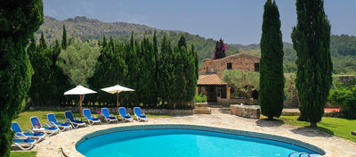 Pool der Finca Cas Coronet bei Cala Sant Vicenç, Mallorca