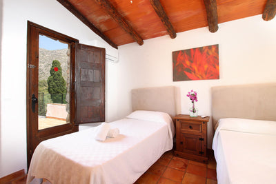 Schlafzimmer der Finca Cas Coronet bei Cala Sant Vicenç, Mallorca