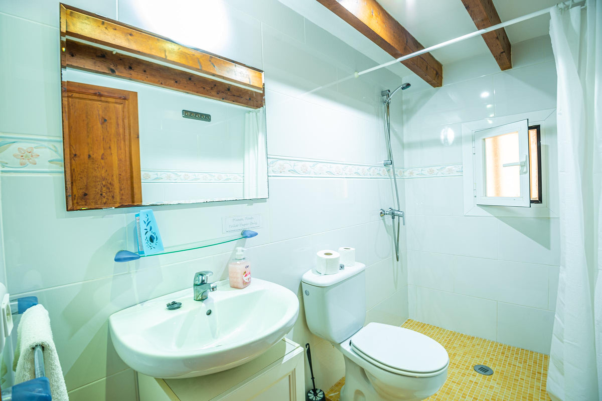 Badezimmer der Finca Celestia bei Pollença, Mallorca