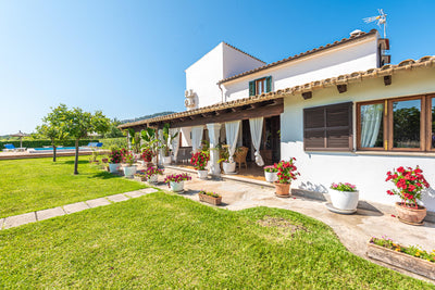 Pool der Finca Celestia bei Pollença, Mallorca